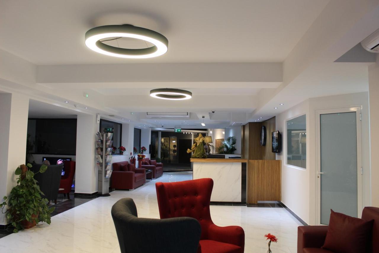 Dean Hamlet Hotel Сент Джулианс Экстерьер фото